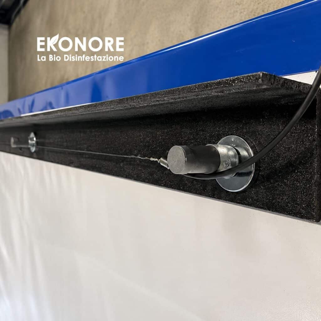 Installazione su parapetto – sistema di allontanamento volatili Ekonore
